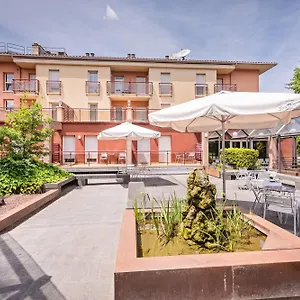 La Perla D'olot Hotel Olot