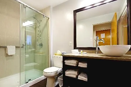 Hotell Days Inn By Wyndham Vancouver Downtown