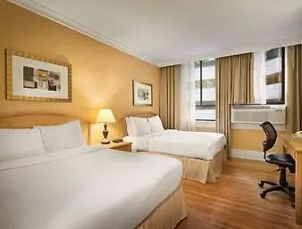 Days Inn By Wyndham Vancouver Downtown 3*,  Canada